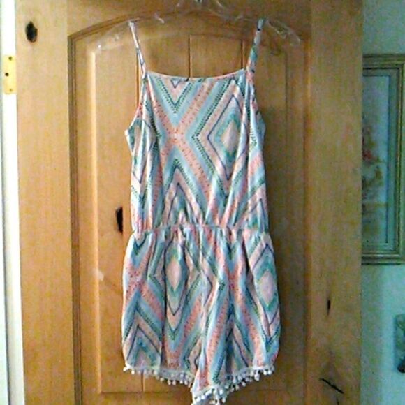 Joe Boxer Romper - Picture 4 of 11